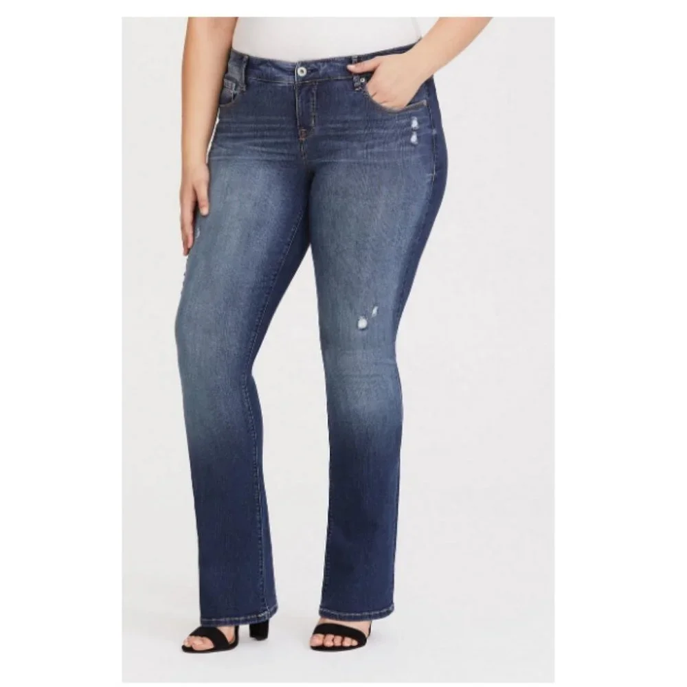 NWOT Torrid Plus Size Dark Wash Slim Boot Cut Jeans Size 18 Style 11426225